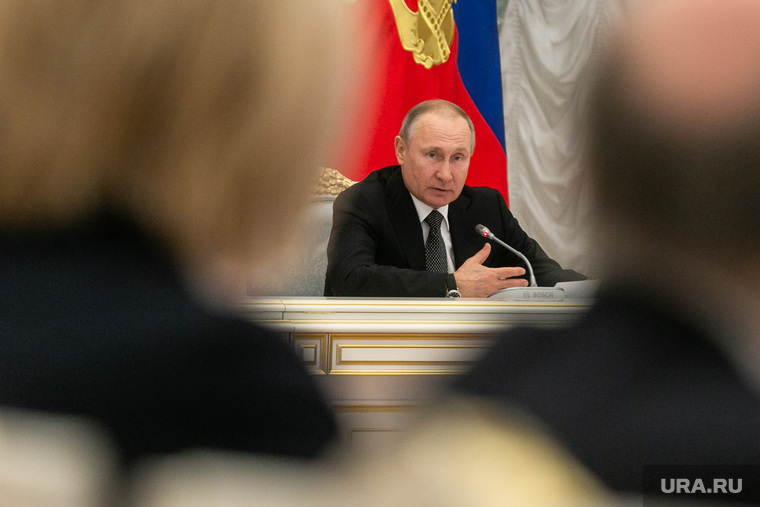 Правительство 1 июня представит Путину план по восстановлению экономики