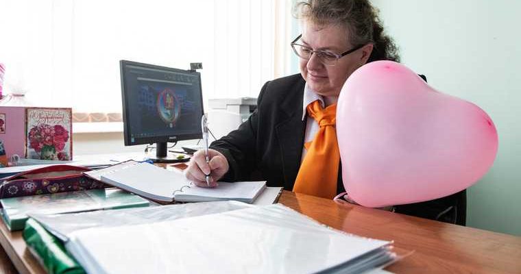 повышение зарплат учителей