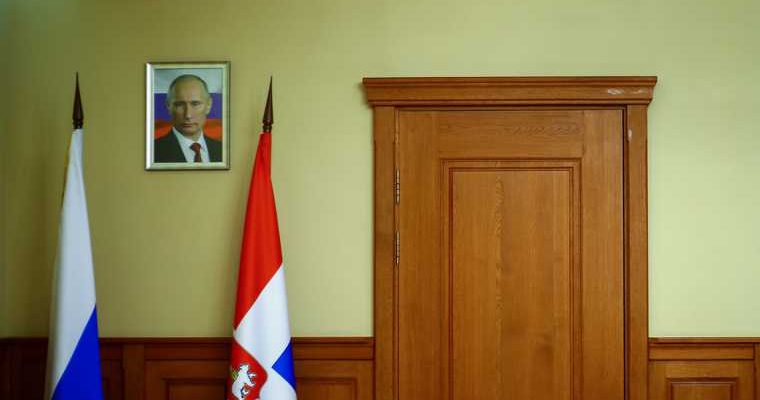 дмитрий махонин