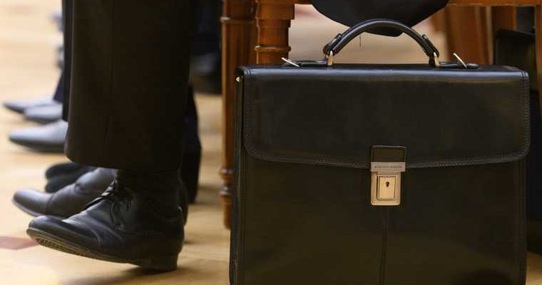 ВШ оптимизация госслужащие