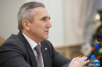 губернатор моор