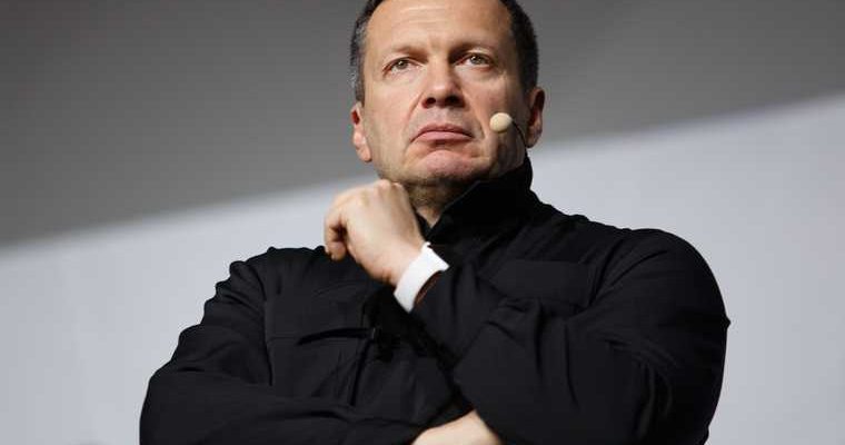 детали зарплаты Соловьева