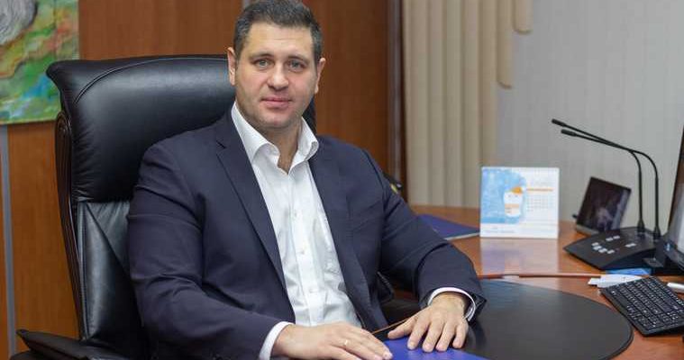 Игорь Крутиков Газпром Ноябрьск ЯНАО отставка