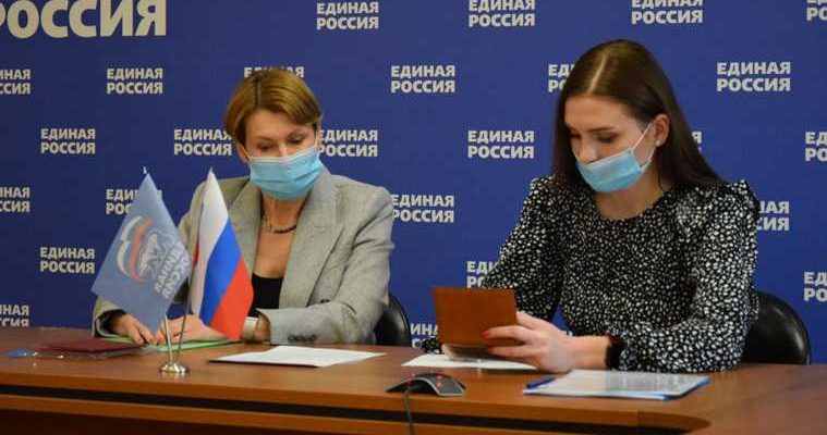 праймериз Единая Россия Свердловская область Чечунова Дронов заксобрание Первоуральск