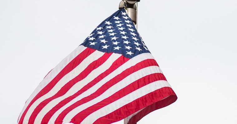 В соцсетях грустят из-за решения США не выдавать визы россиянам