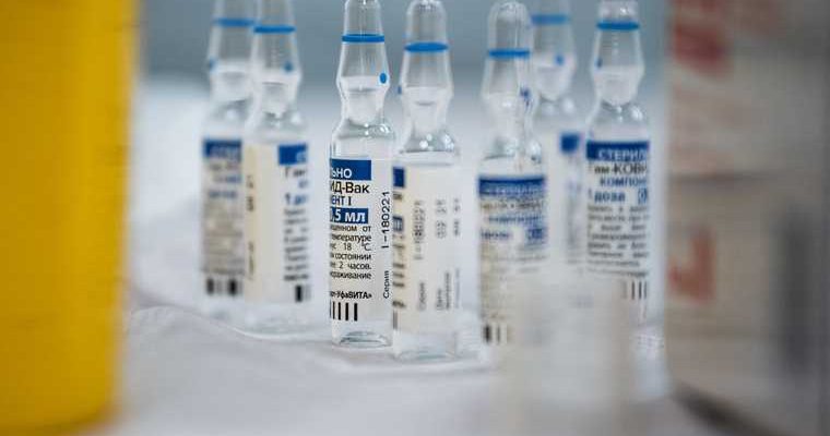 Треть жителей ЯНАО ставят вакцину