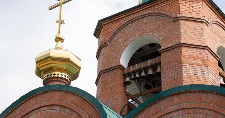 храм Трех Святителей