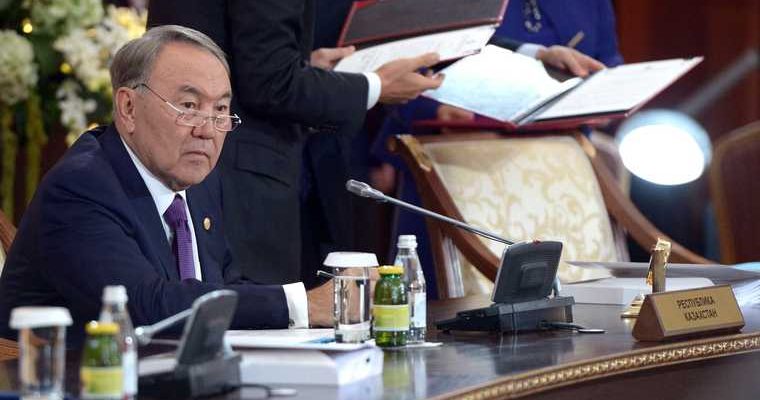 вакцина назарбаеву