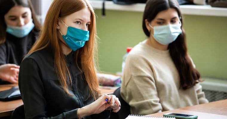 учебный год