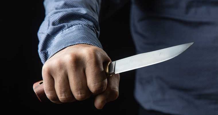 нападение на полицейских